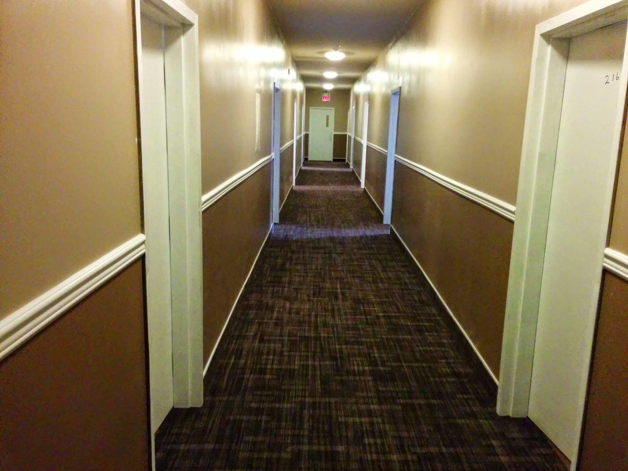 Bonnyville Hotel Kültér fotó